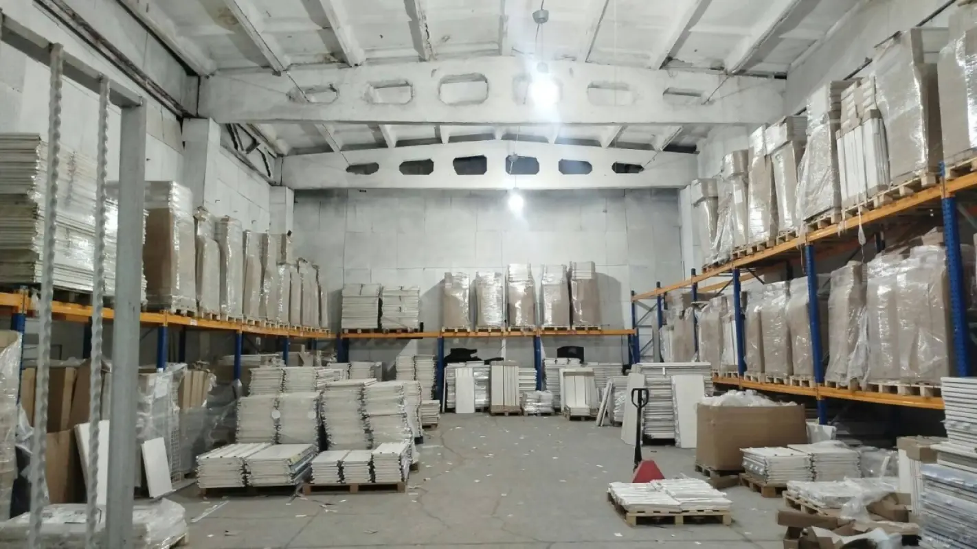 Kirayə verilir obyekt 1000 m²