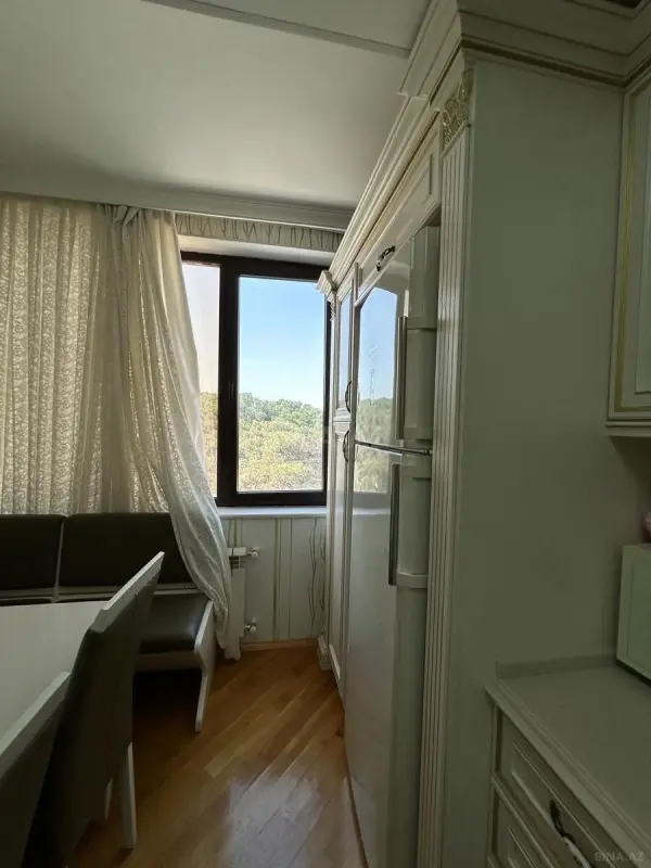 Satılır 2 otaqlı mənzil 60 m²