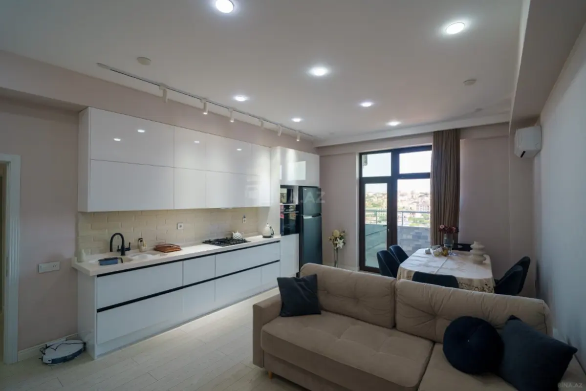 Satılır 3 otaqlı mənzil 103 m²
