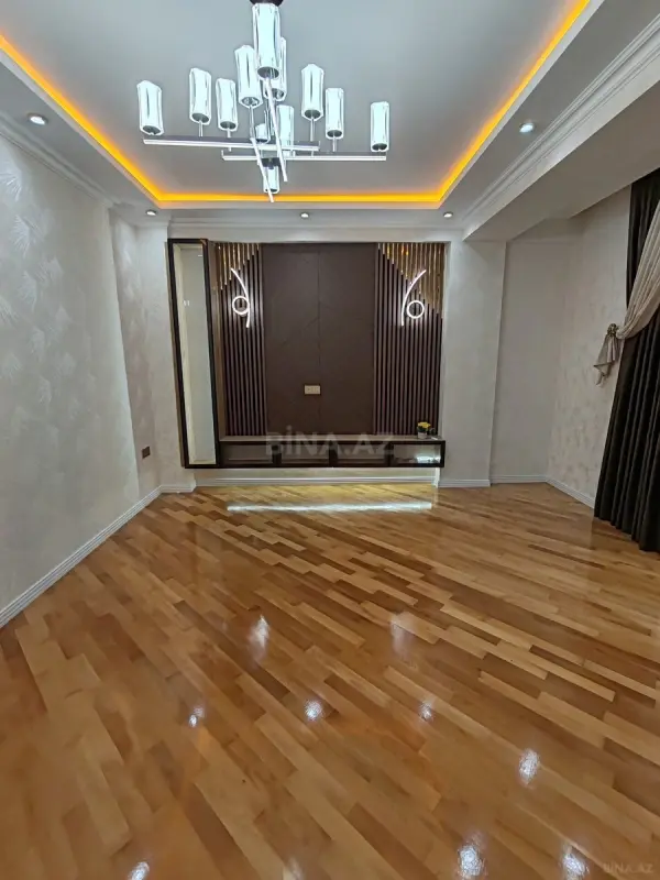 Satılır 3 otaqlı mənzil 110 m²