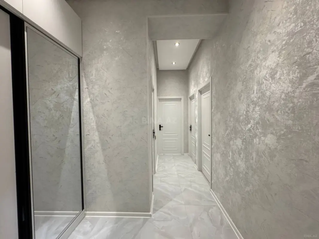 Satılır 2 otaqlı mənzil 49 m²