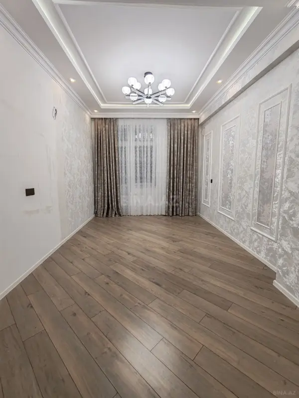 Satılır 3 otaqlı mənzil 110 m²