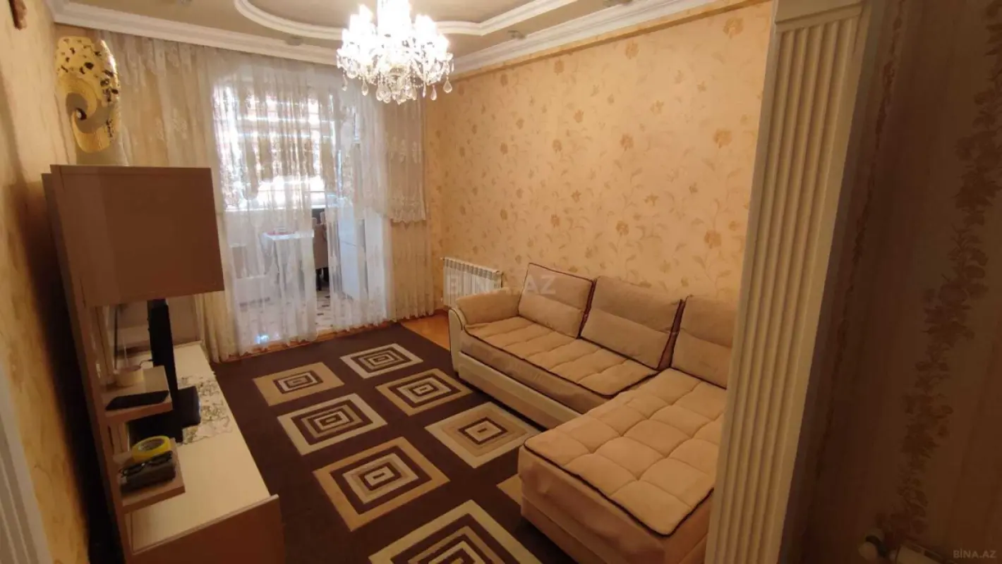 Kirayə verilir 2 otaqlı mənzil 65 m²
