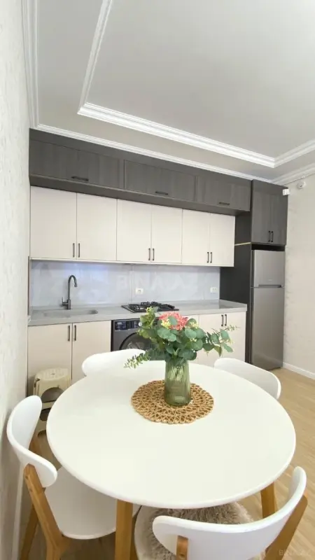 Kirayə verilir 2 otaqlı mənzil 48 m²