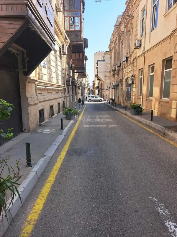 Satılır 1 otaqlı mənzil 18 m²