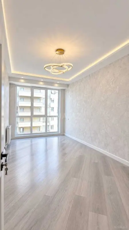 Kirayə verilir 2 otaqlı mənzil 55 m²