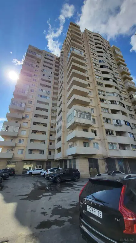 Satılır 2 otaqlı mənzil 75 m²