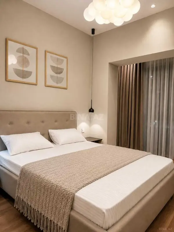 Kirayə verilir 2 otaqlı mənzil 68 m²