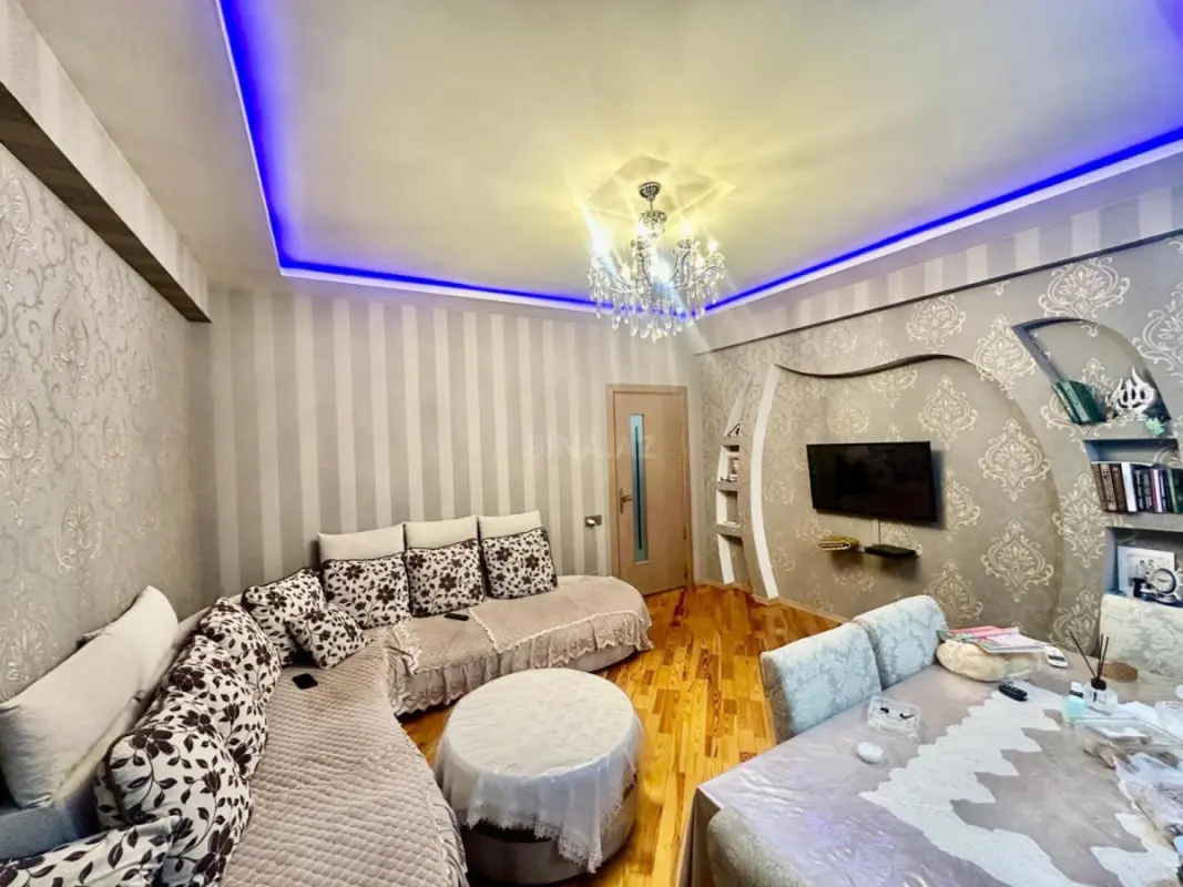 Satılır 3 otaqlı mənzil 68 m²