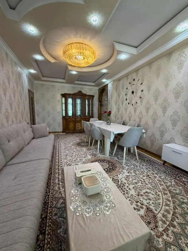 Satılır 2 otaqlı mənzil 96 m²