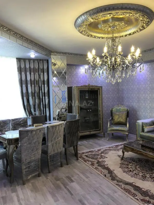 Kirayə verilir 3 otaqlı mənzil 105 m²
