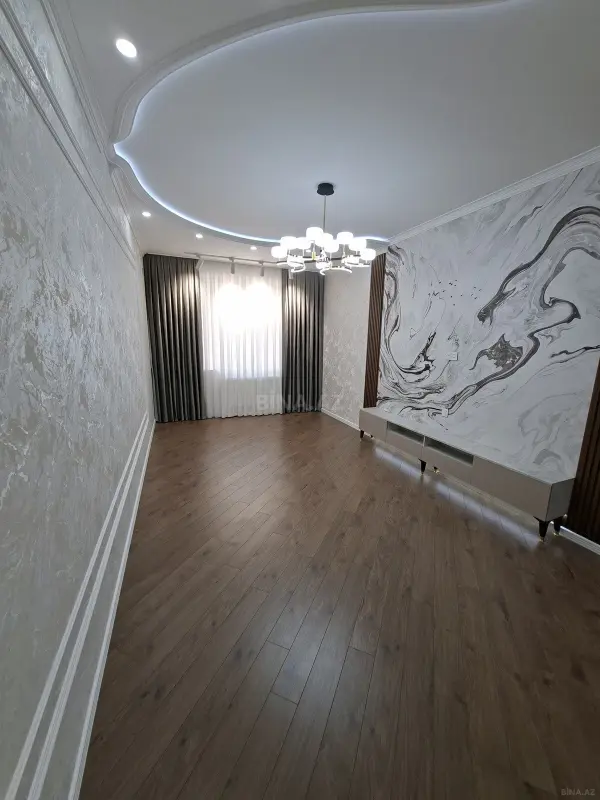 Satılır 3 otaqlı mənzil 95 m²