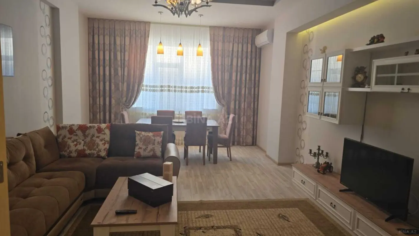 Kirayə verilir 3 otaqlı mənzil 120 m²