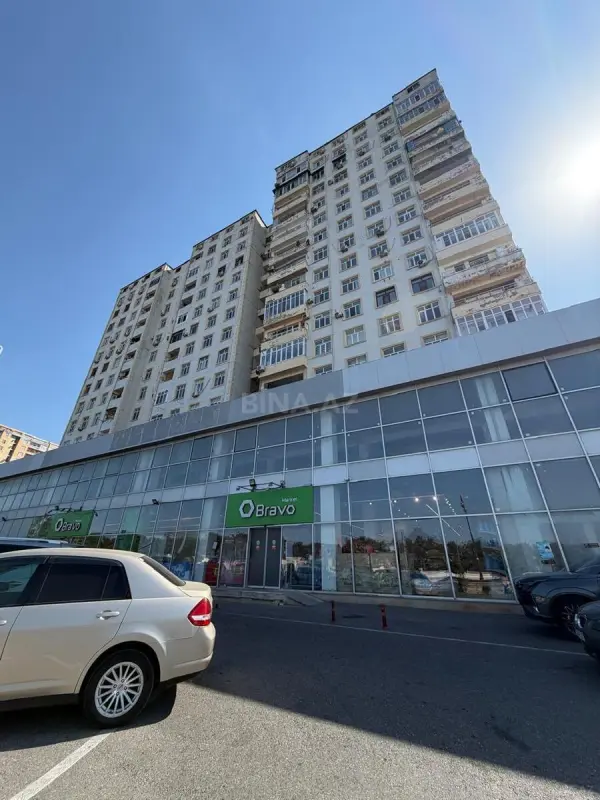 Satılır 3 otaqlı mənzil 110 m²