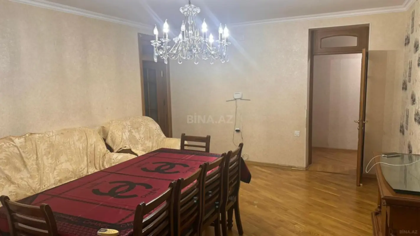 Satılır 3 otaqlı mənzil 95 m²