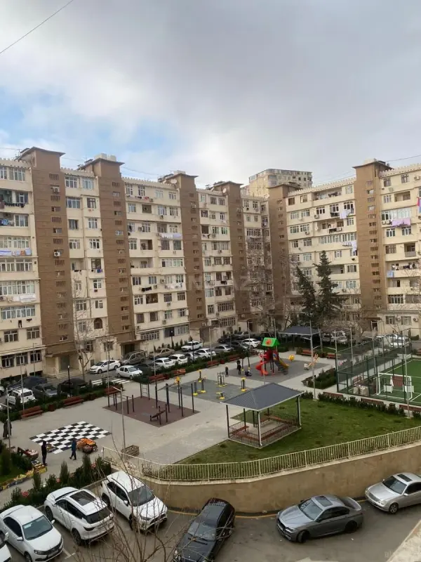 Satılır 2 otaqlı mənzil 45 m²