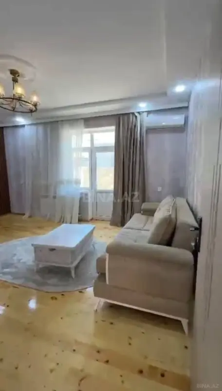 Satılır 4 otaqlı həyət evi 100 m²