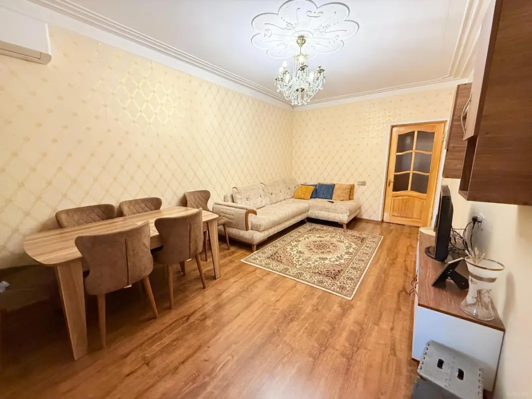 Satılır 3 otaqlı mənzil 87 m²
