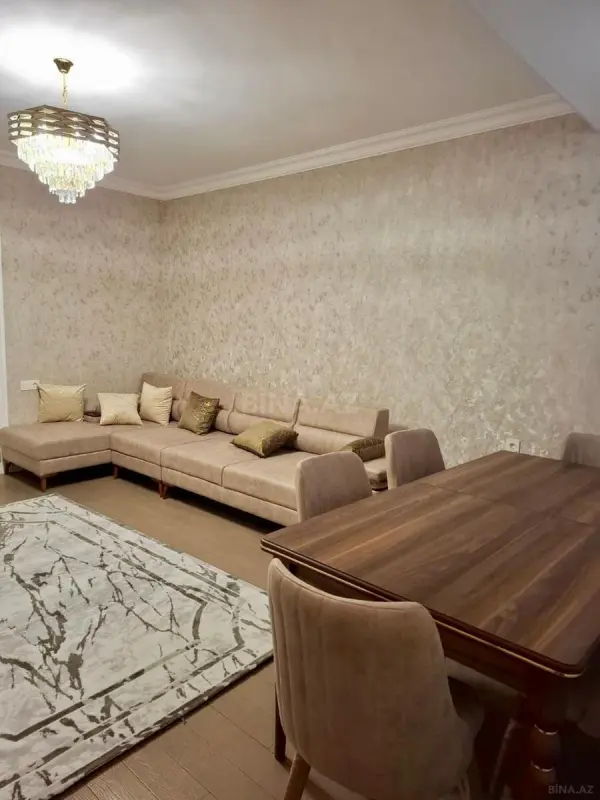 Kirayə verilir 3 otaqlı mənzil 143.4 m²