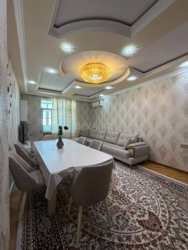 Satılır 2 otaqlı mənzil 96 m²