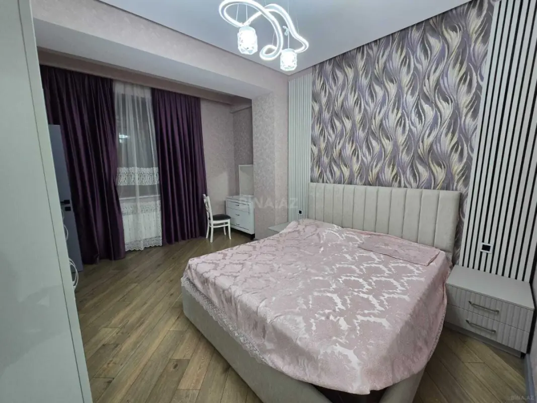 Kirayə verilir 3 otaqlı mənzil 105 m²