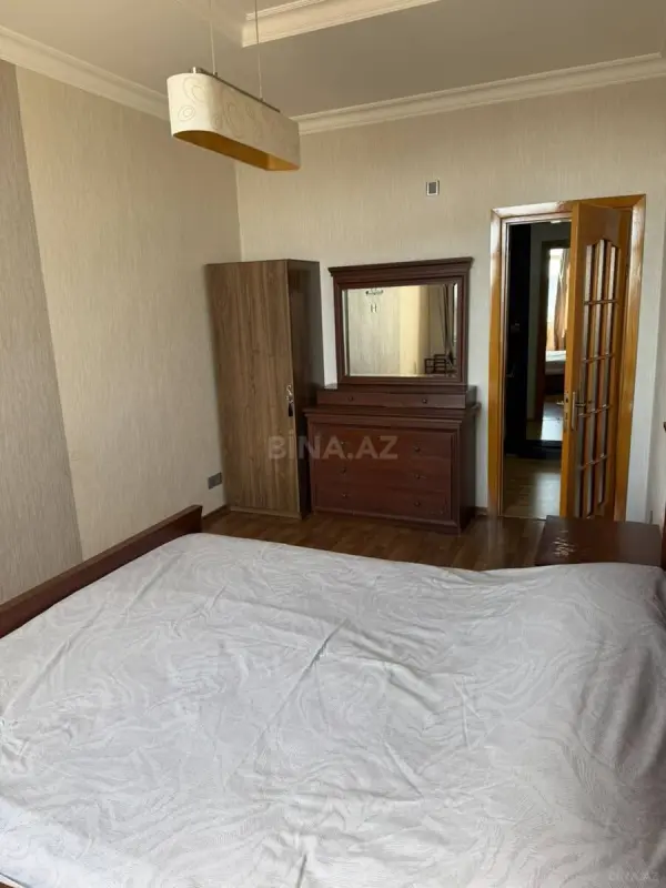 Kirayə verilir 3 otaqlı mənzil 82 m²