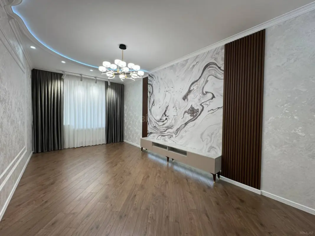 Satılır 3 otaqlı mənzil 96 m²
