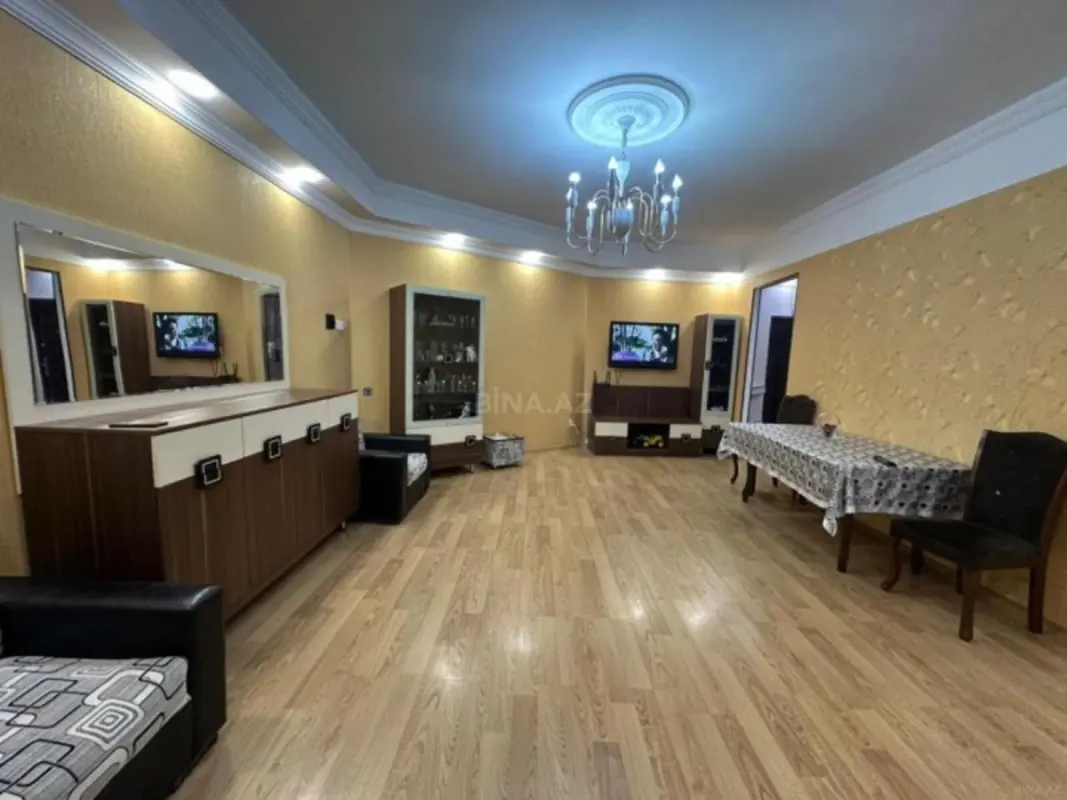 Satılır 3 otaqlı mənzil 95 m²