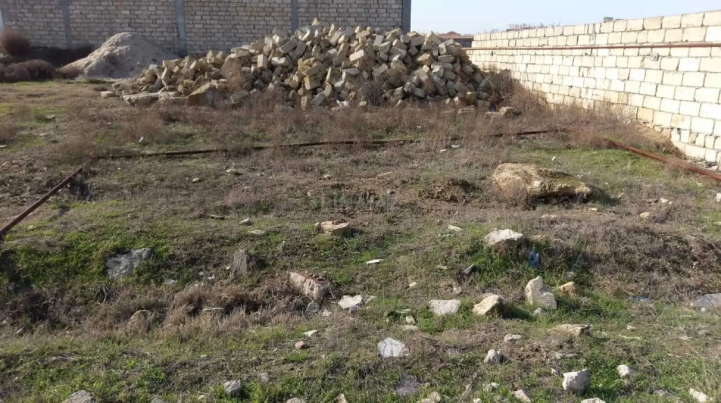 Satılır torpaq sahəsi 6 m²