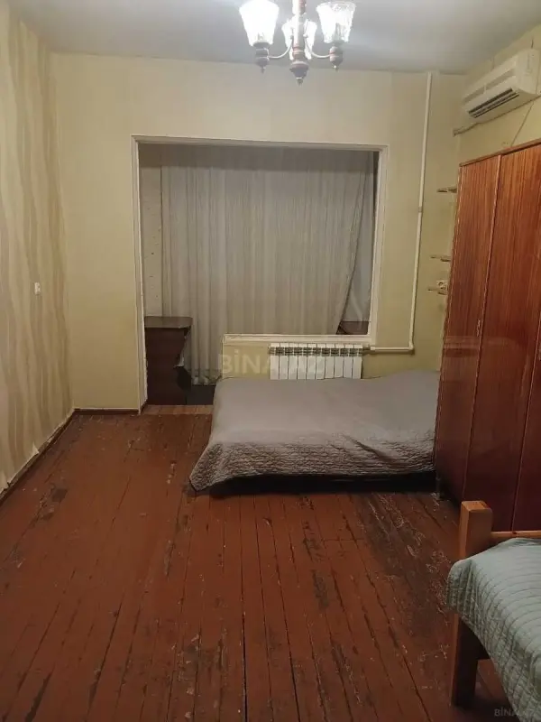 Satılır 3 otaqlı mənzil 81 m²