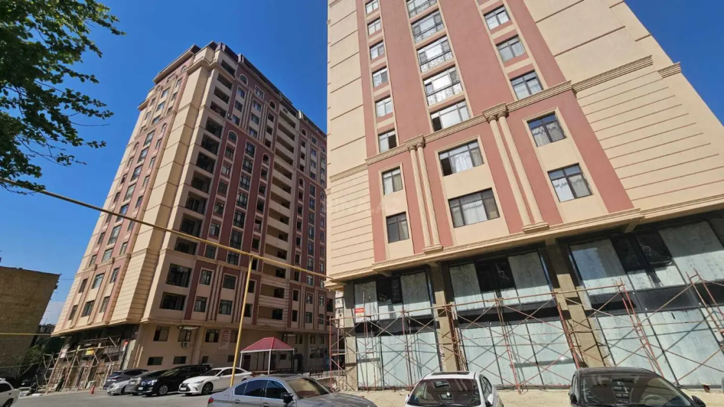 Kirayə verilir 3 otaqlı mənzil 125 m²