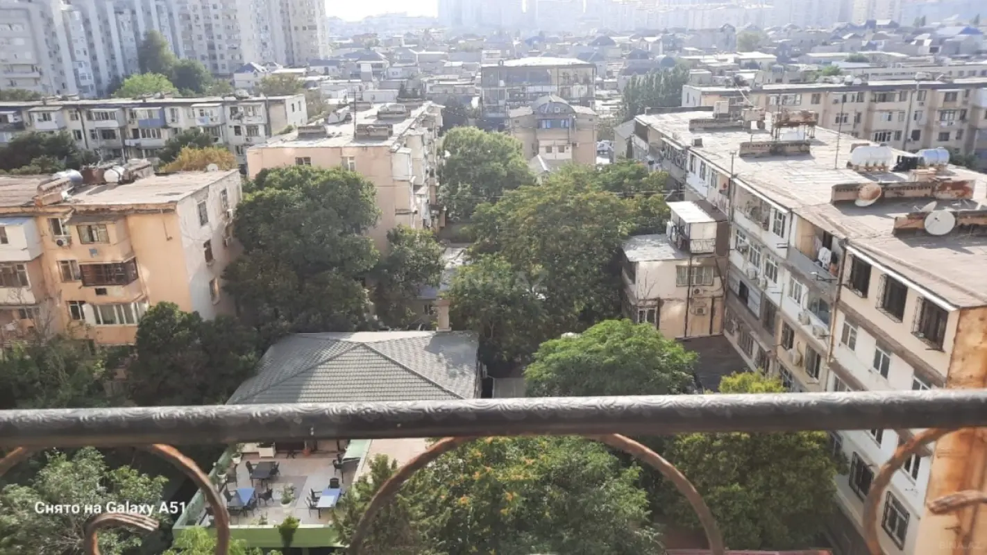 Kirayə verilir 2 otaqlı mənzil 65 m²