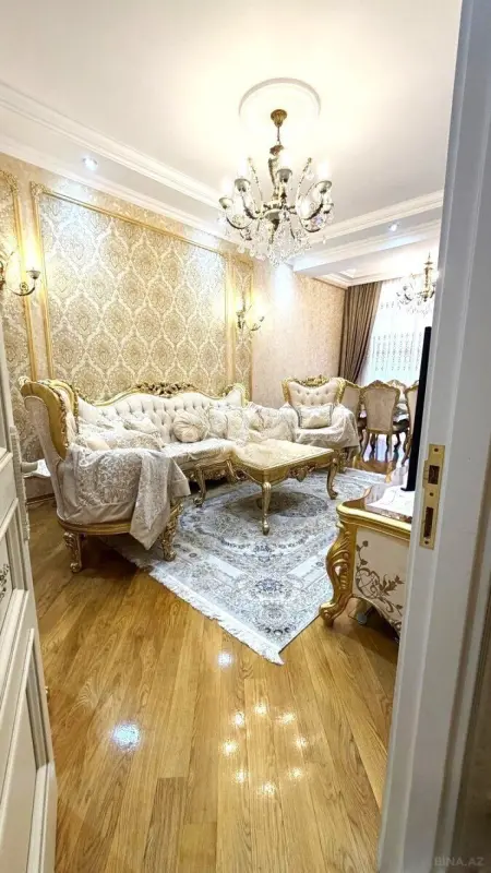 Satılır 2 otaqlı mənzil 96 m²