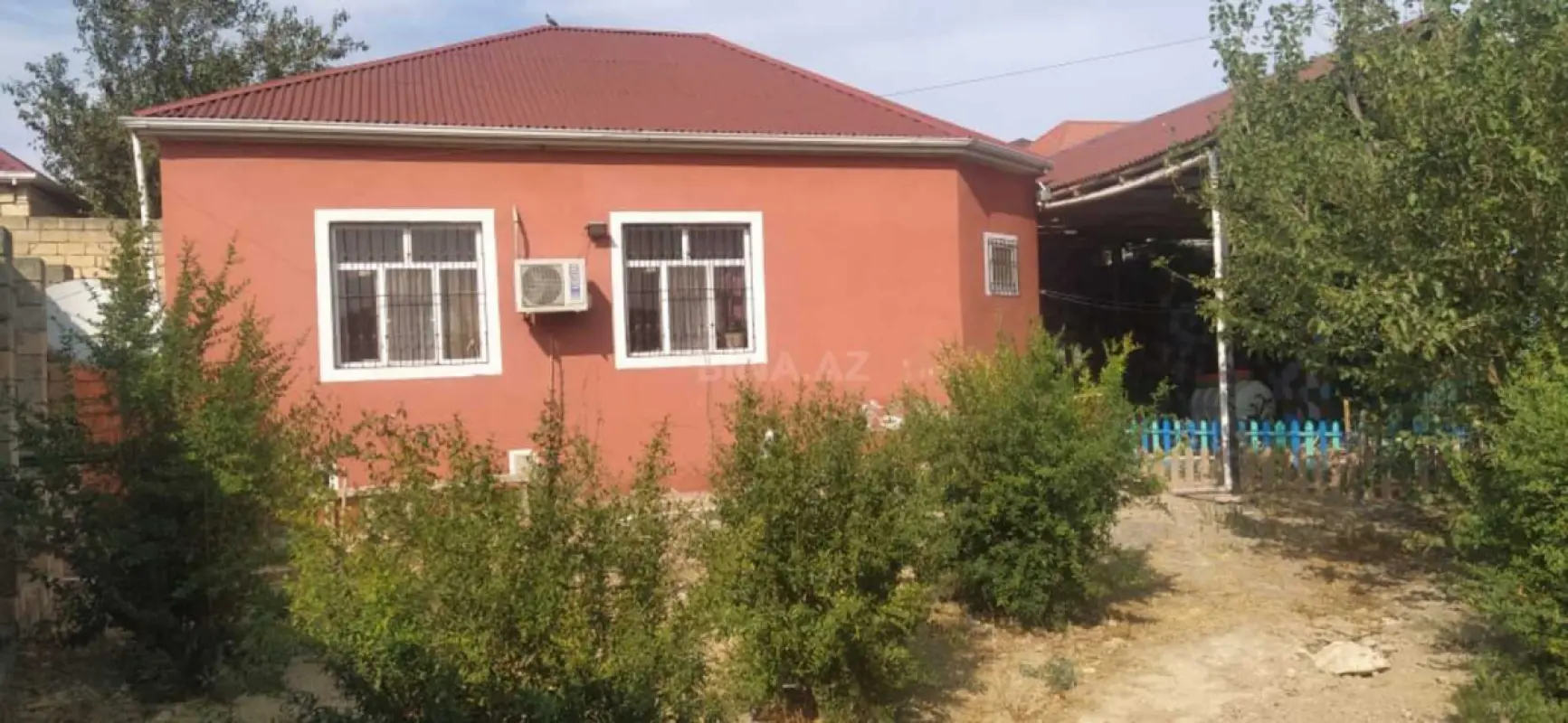 Satılır 3 otaqlı həyət evi 99 m²