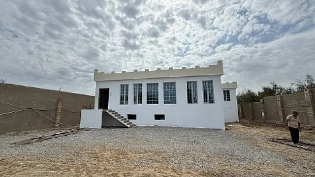Satılır 8 otaqlı həyət evi 240 m² — Bakı, Görədil 8 otaq 240.00 m²