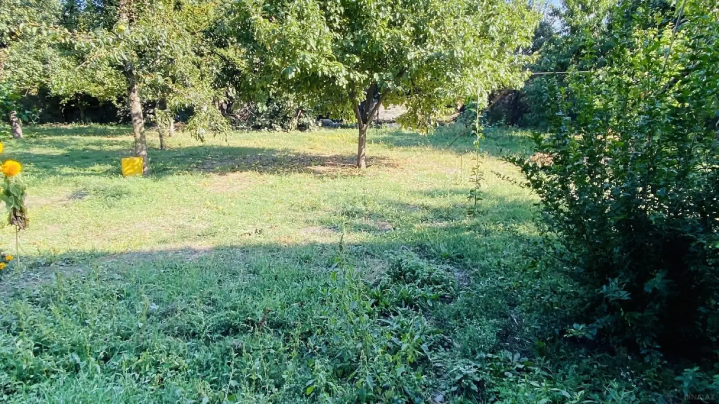 Satılır torpaq sahəsi 4 m²