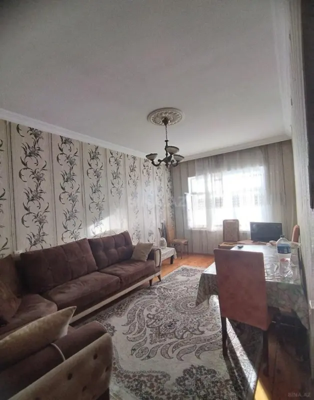 Satılır 3 otaqlı mənzil 92 m²