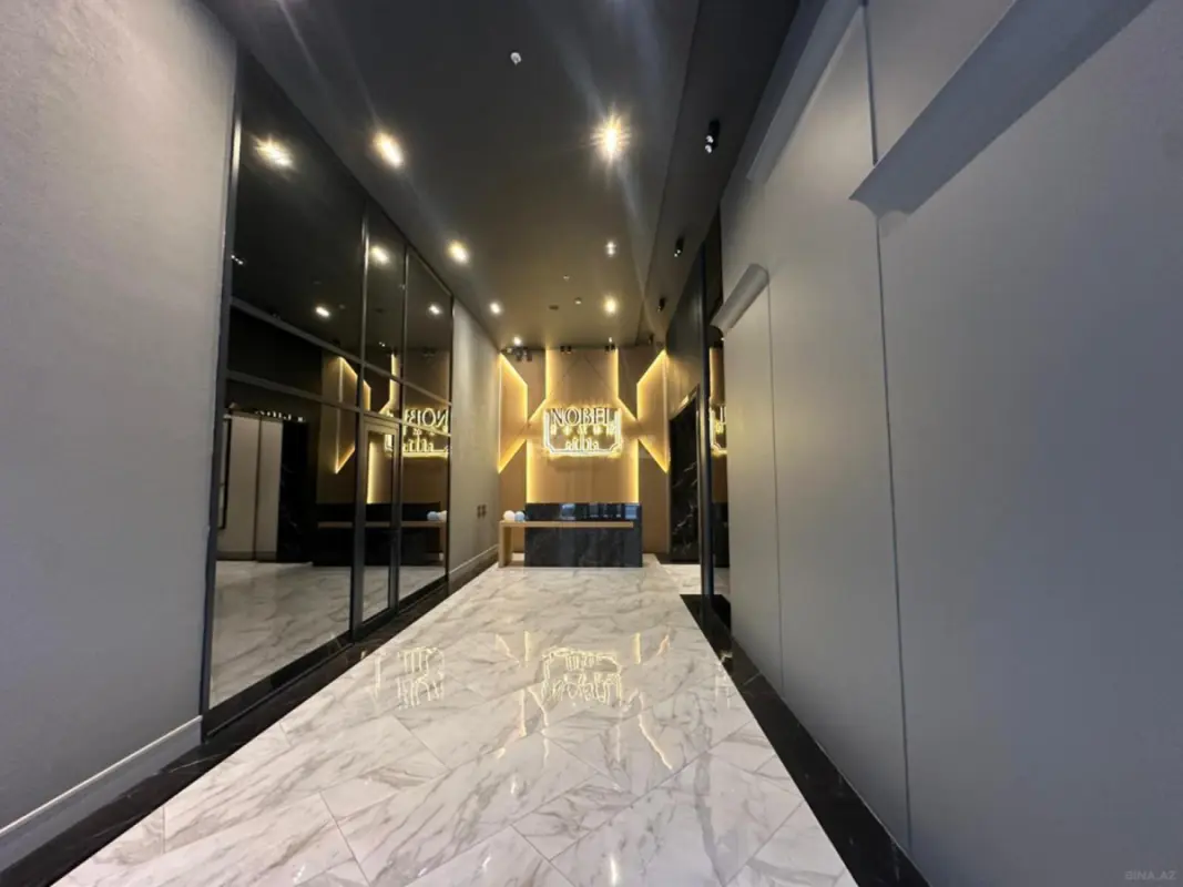 Satılır 3 otaqlı mənzil 165 m²