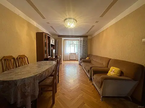 Satılır 2 otaqlı mənzil 60 m² — Bakı, İnşaatçılar 2 otaq 60.00 m²