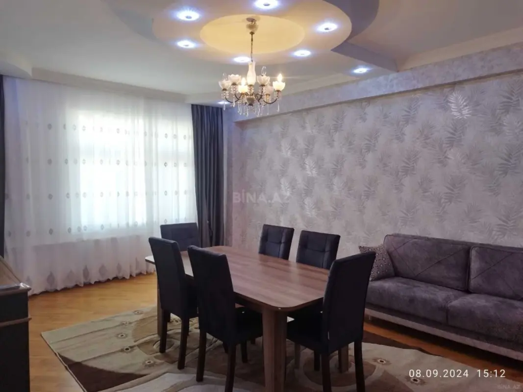 Kirayə verilir 2 otaqlı mənzil 100 m²