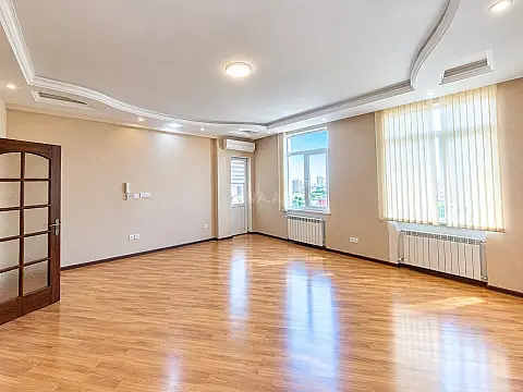 Kirayə verilir 3 otaqlı ofis 150 m² — Bakı, Nəsimi 3 otaq 150.00 m²