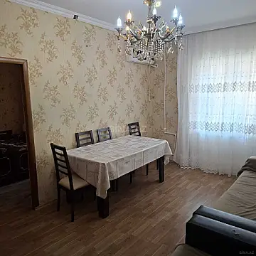 Satılır 4 otaqlı mənzil 100 m² — Bakı, Köhnə Günəşli 4 otaq 100.00 m²