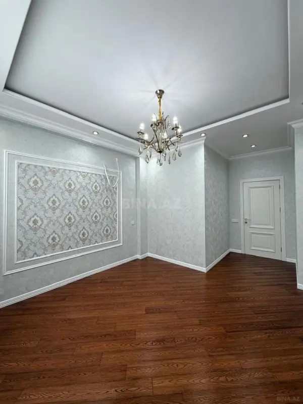 Satılır 2 otaqlı mənzil 68 m²
