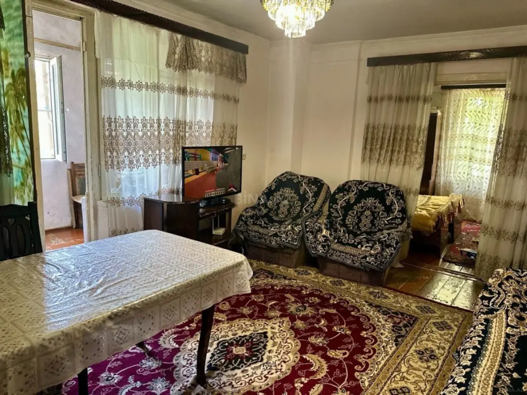 Satılır 2 otaqlı mənzil 43 m²