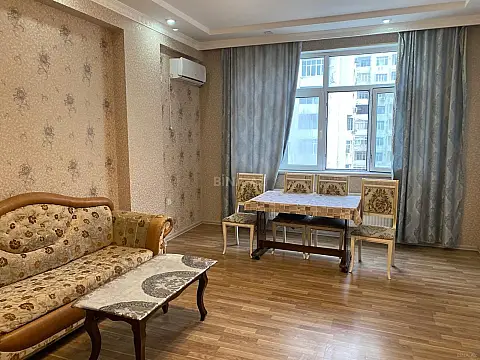 Kirayə verilir 2 otaqlı mənzil 65 m² — Bakı, Həzi Aslanov qəs. 2 otaq 65.00 m²