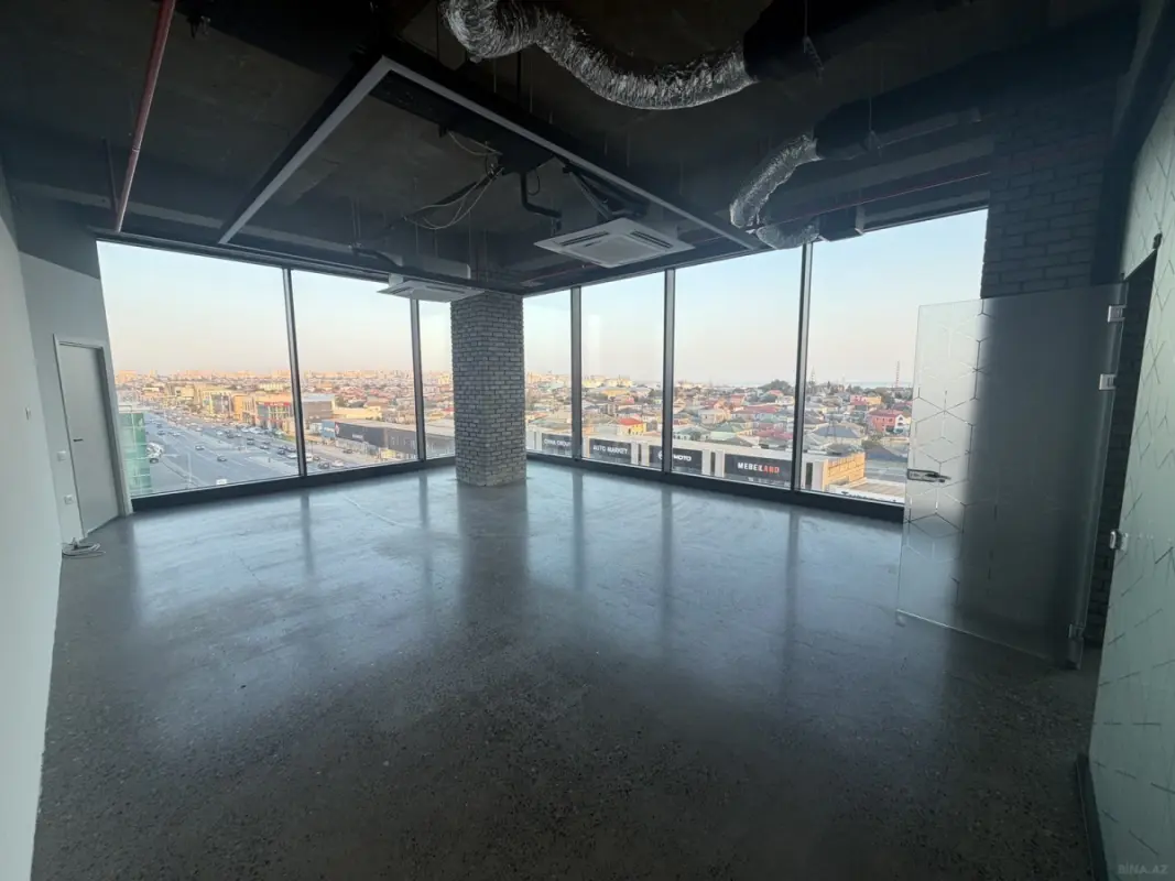 Kirayə verilir 3 otaqlı ofis 120 m²