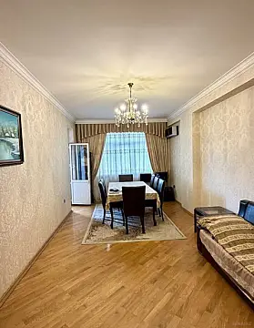 Satılır 3 otaqlı mənzil 110 m² — Bakı 3 otaq 110.00 m²