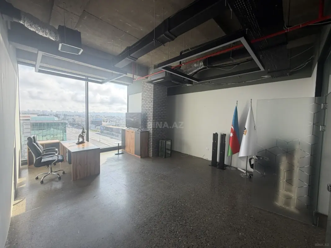 Kirayə verilir 1 otaqlı ofis 36 m²