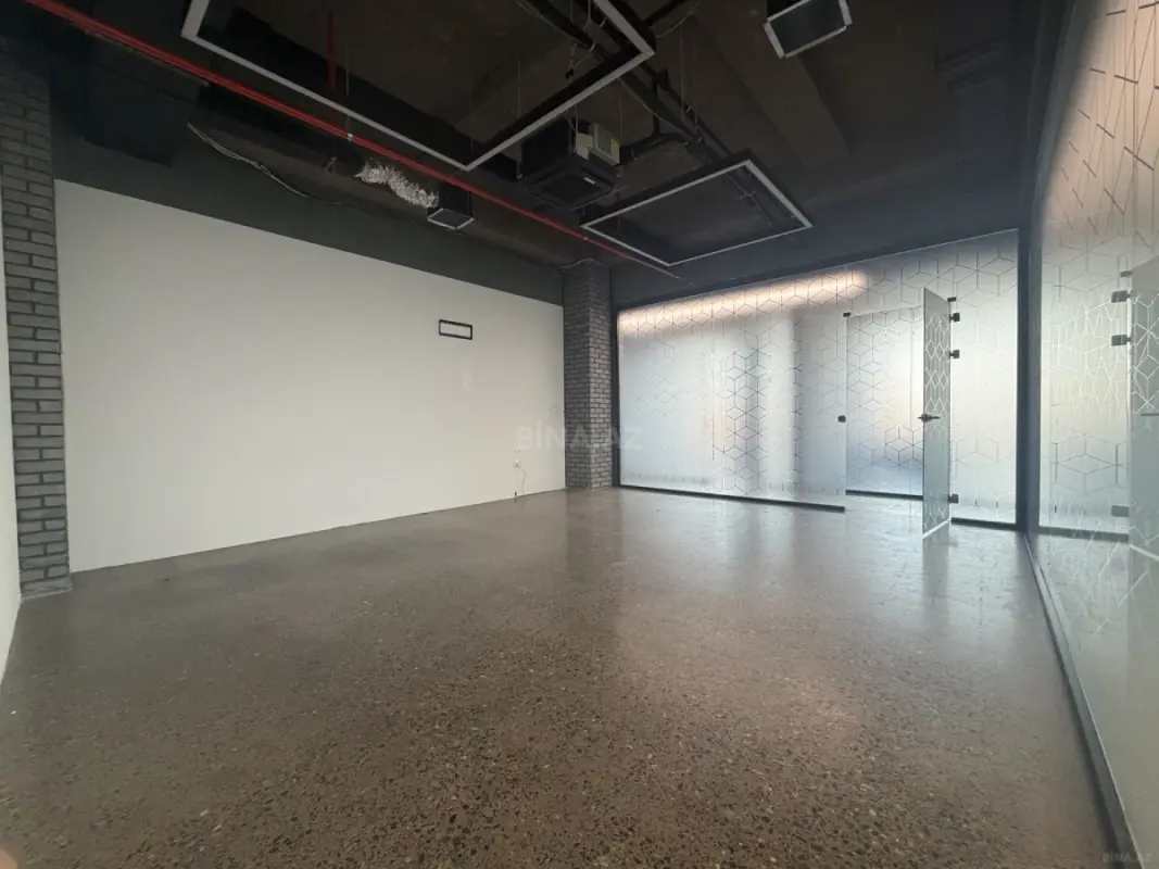 Kirayə verilir 1 otaqlı ofis 31 m²