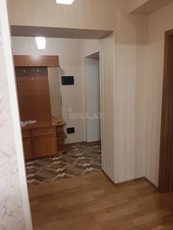 Satılır 4 otaqlı mənzil 100 m²